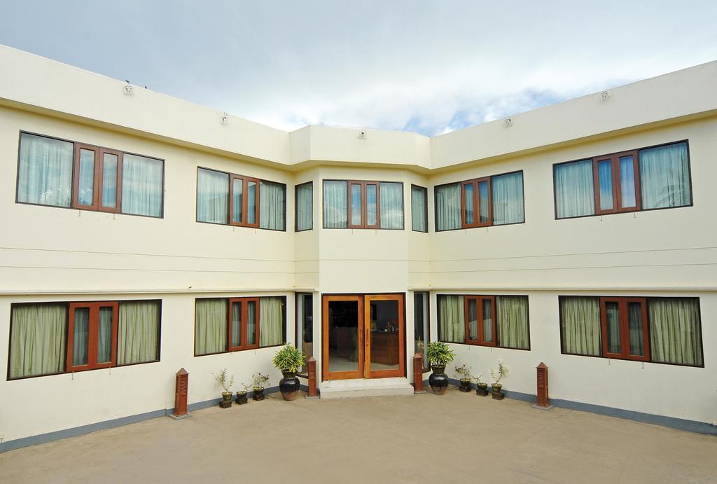 Hotel Amazing Kaytu Taungoo Kültér fotó